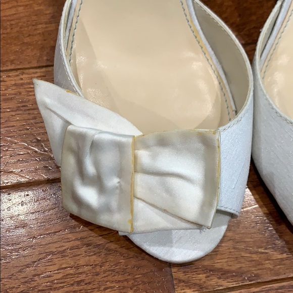 Betsy Johnson White Satin Open Toe Heel size 7.5 - Picture 3 of 7